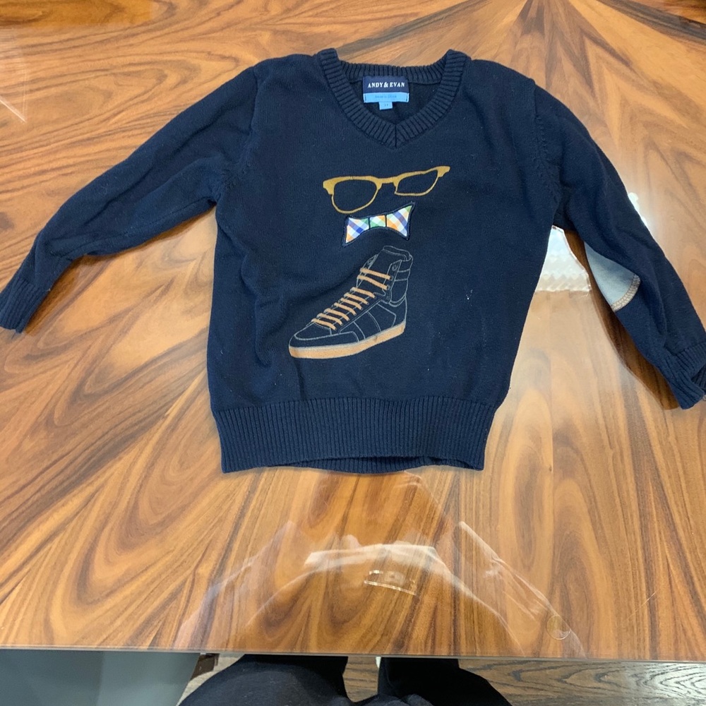 Boys top